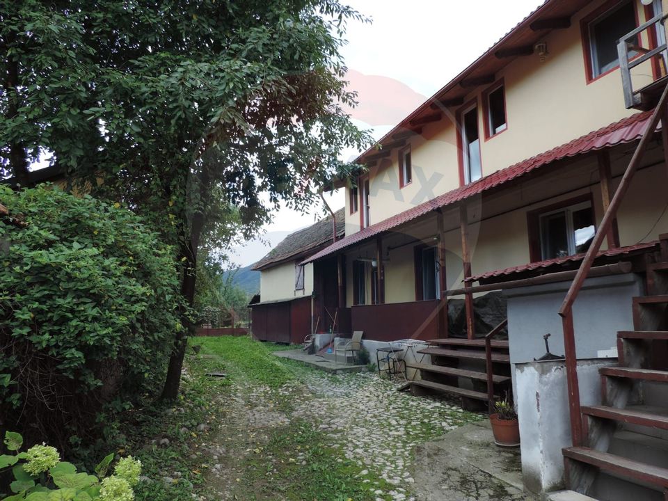 8 room House / Villa for sale, Central area