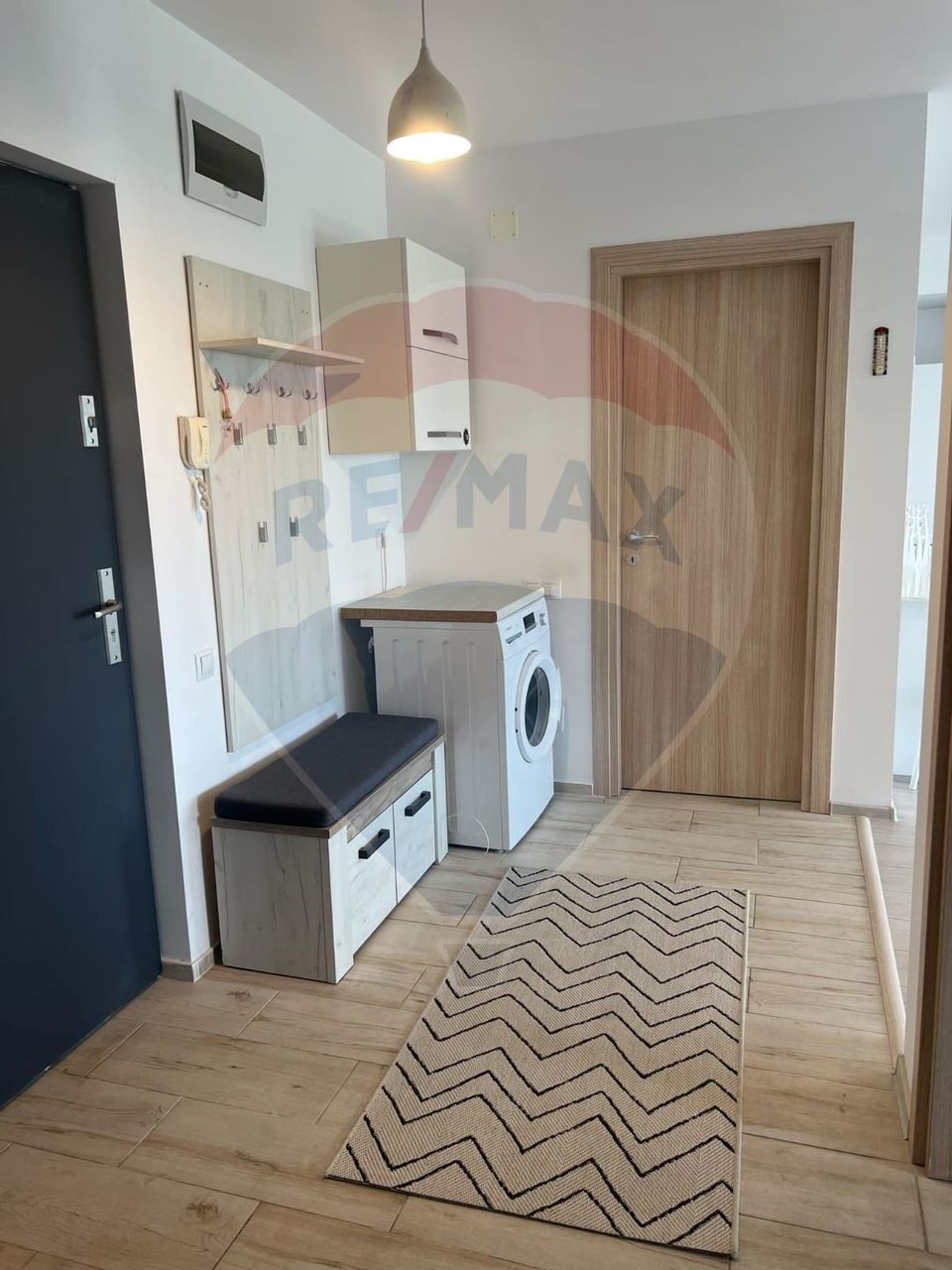 Apartament 2 camere in West Side Park, de inchiriat