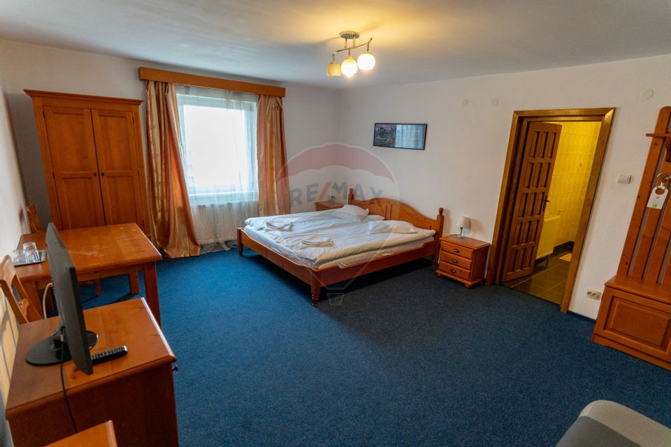 32 room Hotel / Pension for sale, Central area