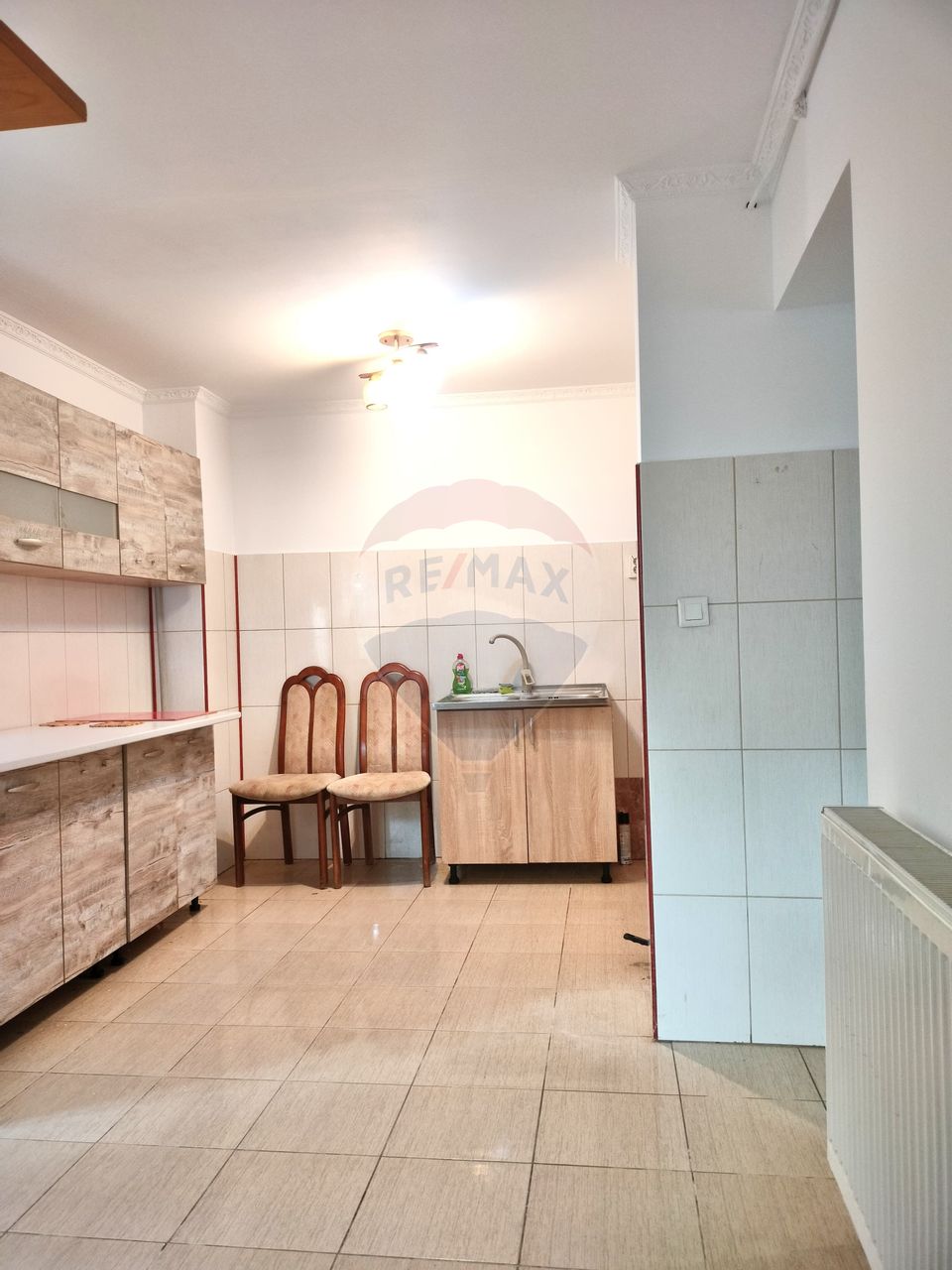 Apartament spațios cu 4 camere, zonă centrală – Sighișoara