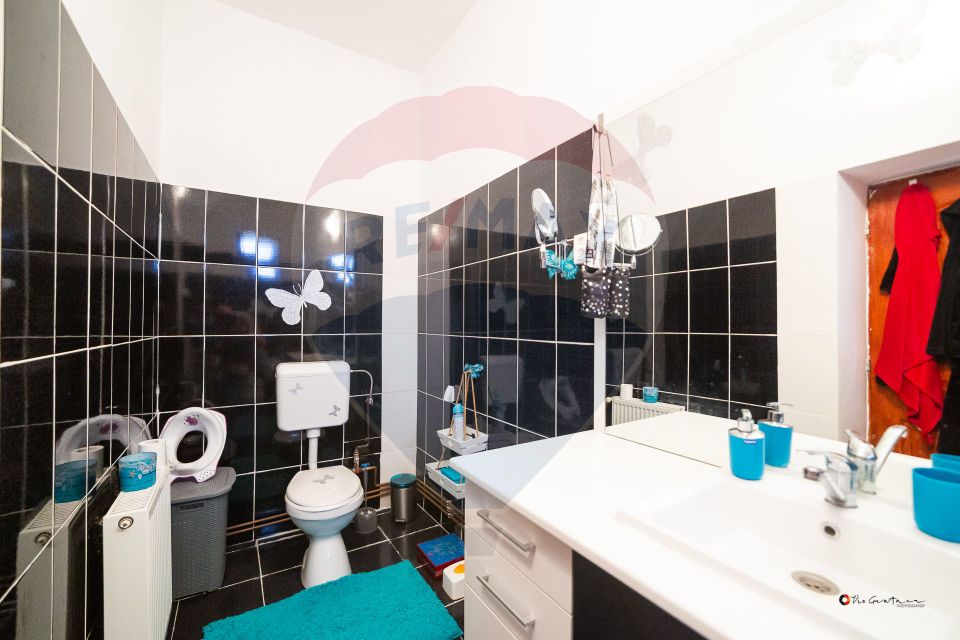 Vând/Schimb casă duplex 150 mp cu piscină – Turnu (10 min de Arad)