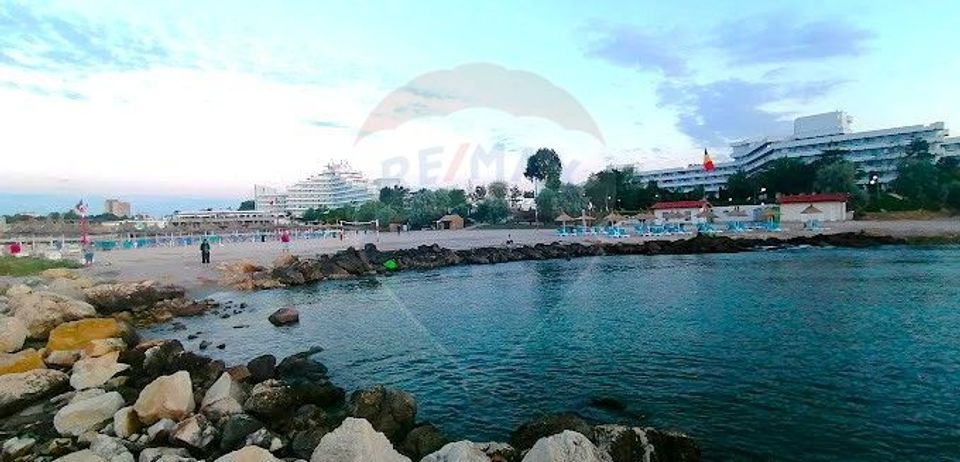 Teren Cap Aurora/ Mangalia- situat pe plaja, deschidere la mare