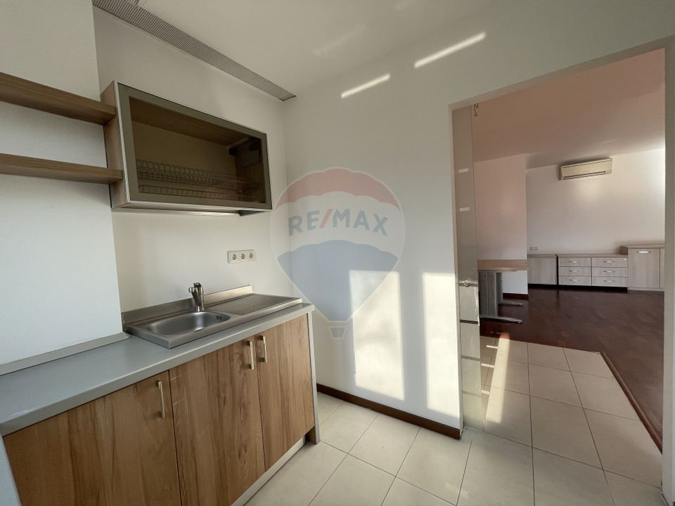 2 rooms apartment with terrace | P-ta Victoriei | Calea Victoriei