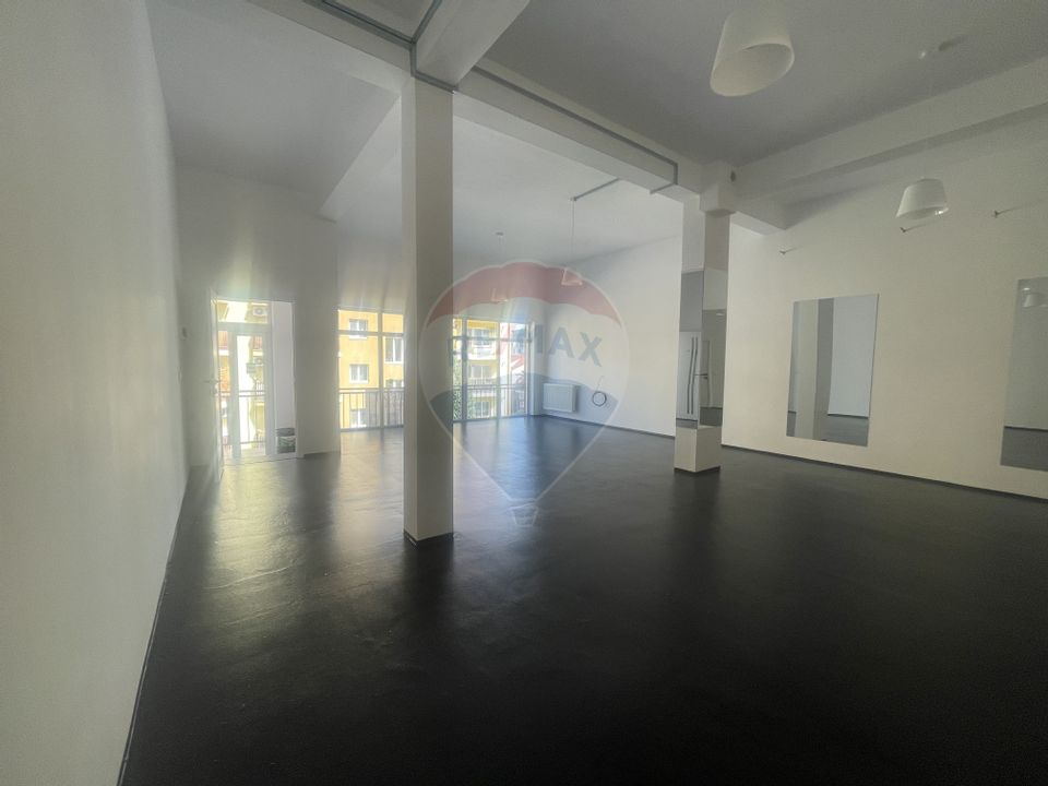 Spatiu comercial de inchiriat in Florești COMISION 0