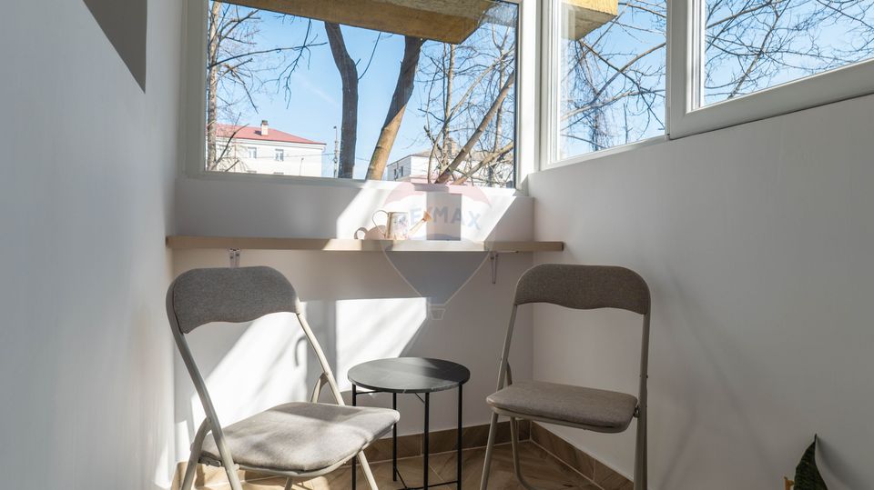 Apartament 2 camere de vânzare Metrou Parc Bazilescu, renovat complet