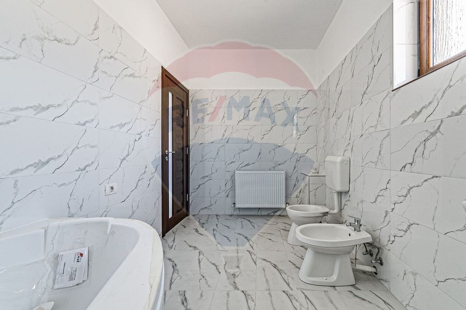 Apartament nou 3 camere Vladimirescu , 124 mp + parcare. Comision 0