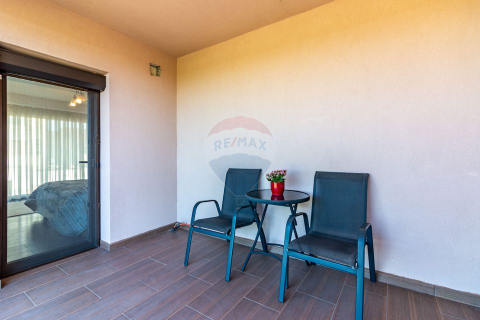 Vanzare Vila Individuala mare | 7 camere, 2 terase | P+1+2R | Curte