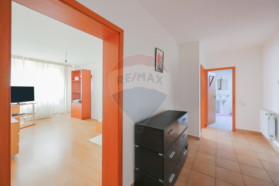 De vânzare, Apartament 3 camere, Cartier Soarelui