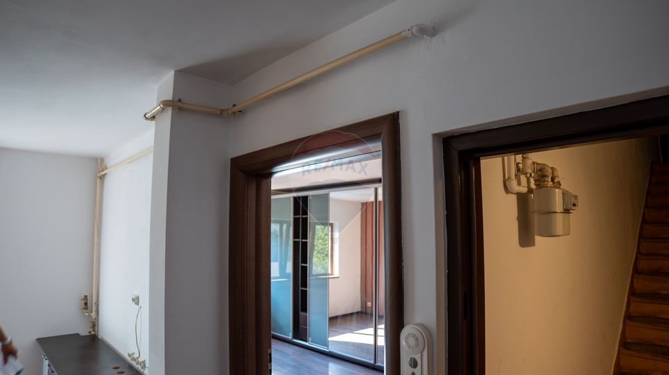 Vanzare apartament 2 camere, posibilitate centrala zona Raul Colentina