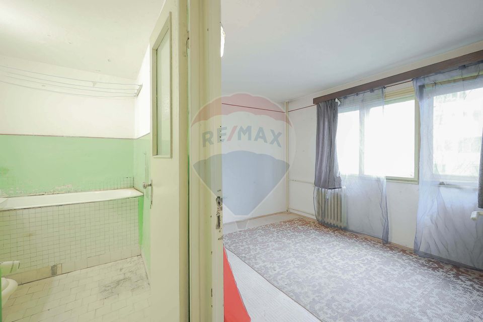 Apartament  cu două camere de vânzare în zona Rogerius