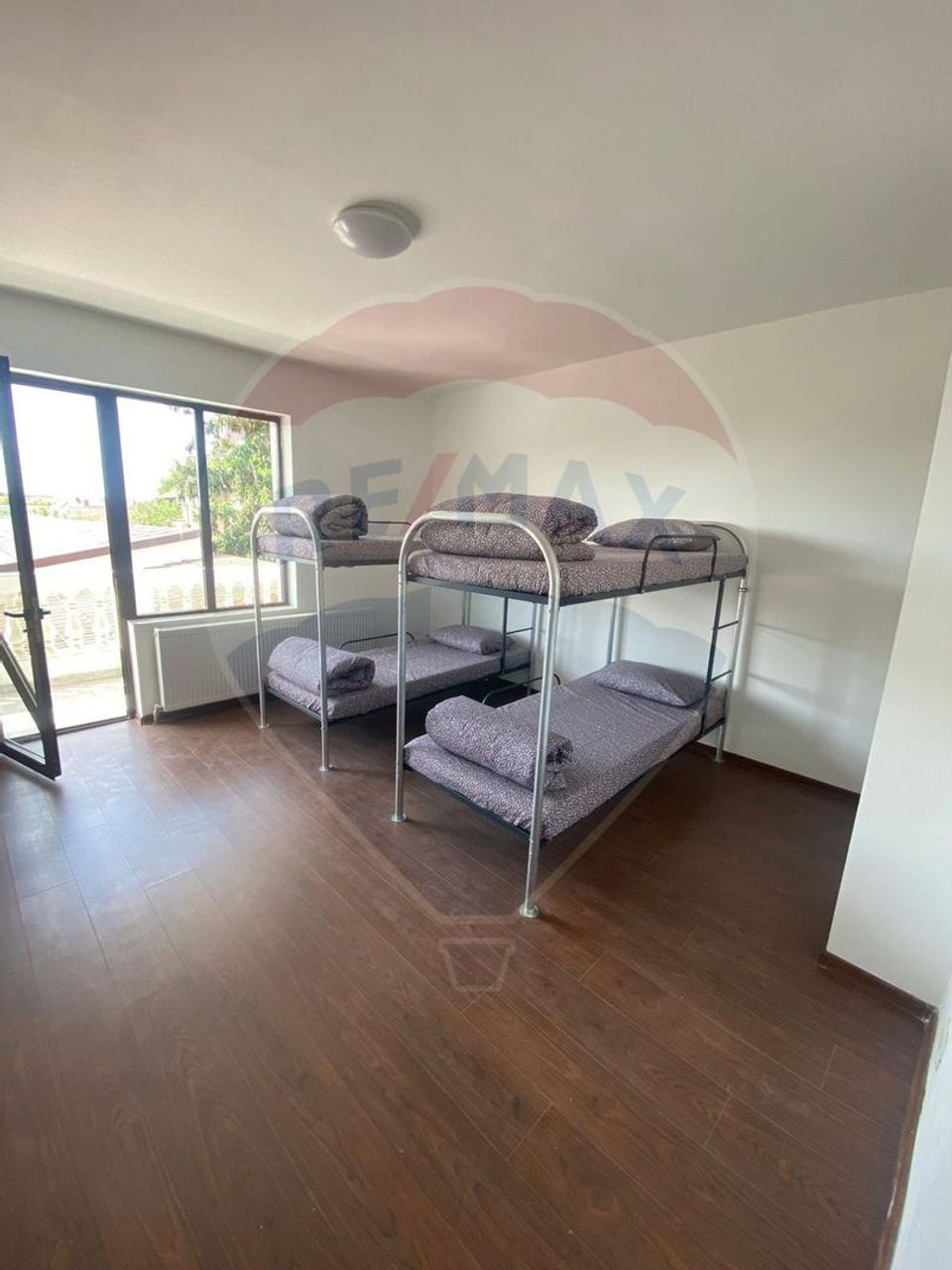 Pensiune 20 camere de vânzare  zona Gradiste - Preluare chiriaş