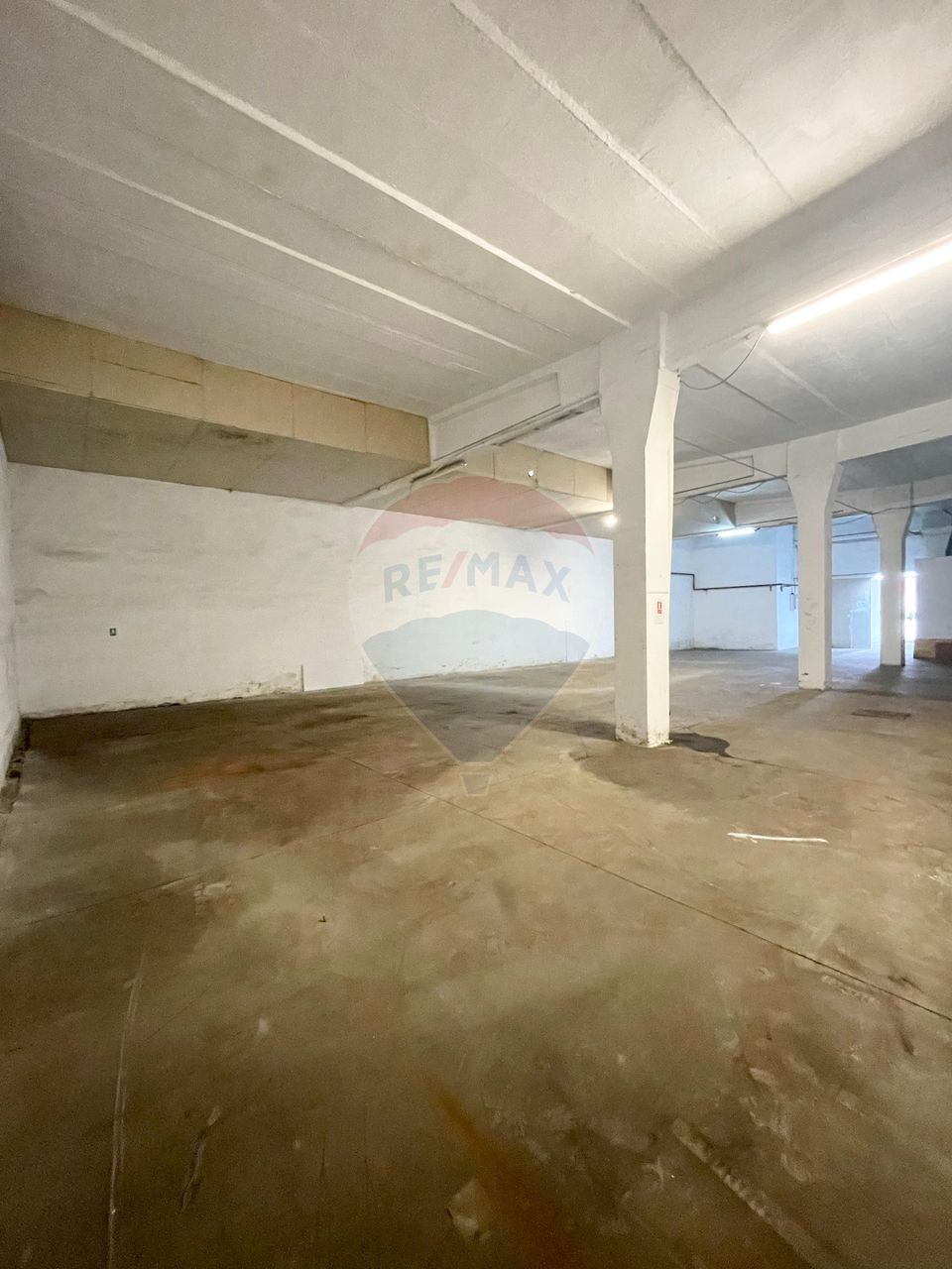 333sq.m Industrial Space for rent, UTA area