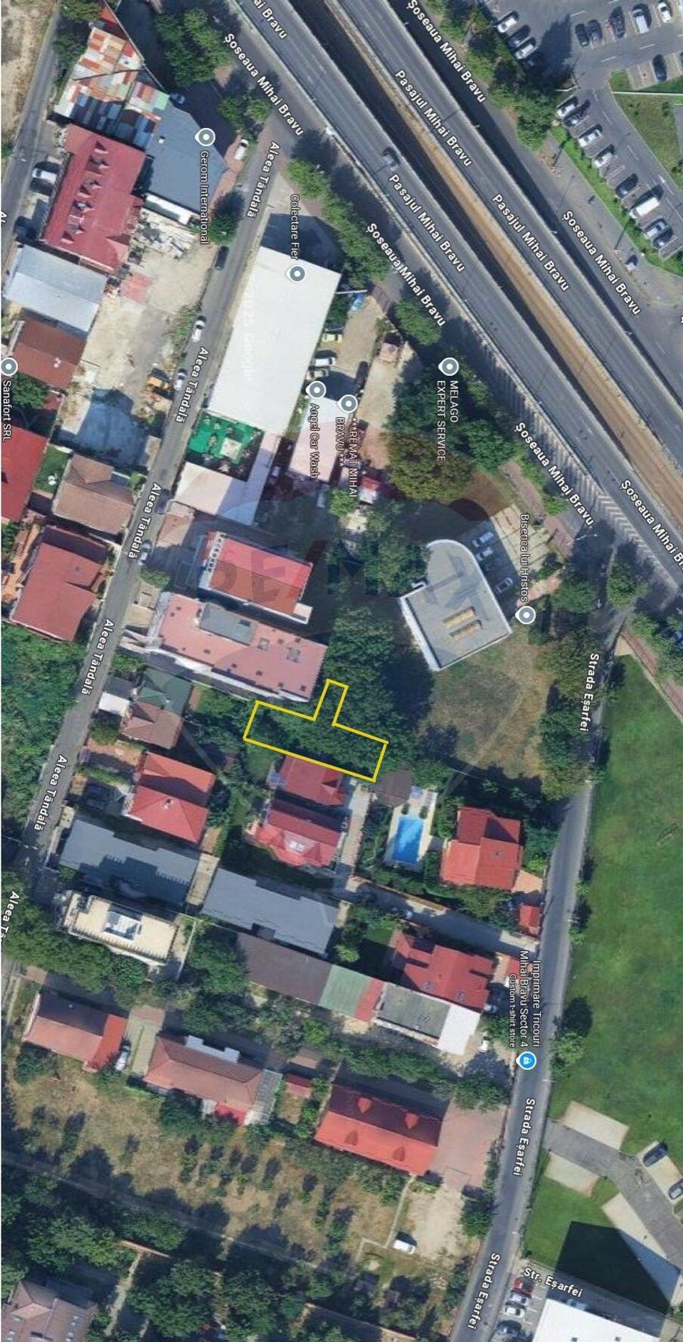 Land 226sqm Strada Esarfei