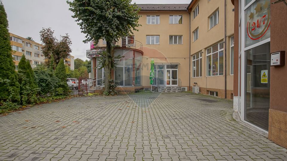 Spatiu comercial stradal- 120 mp-  Zona Astra