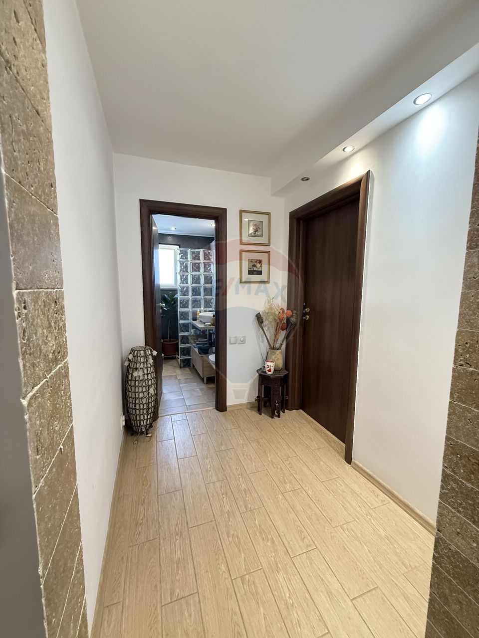 Apartament 3 camere  Aparatorii Patriei Berceni