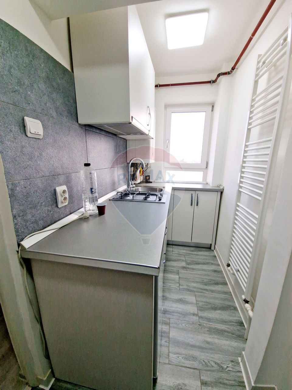 Apartament cu 1 camere de vânzare în zona 1 Mai