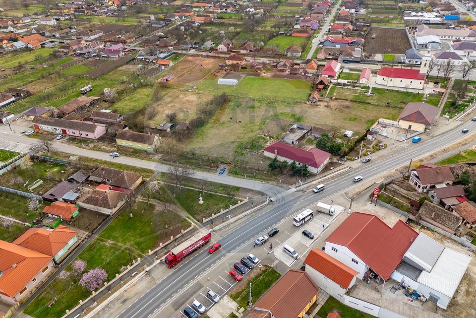 Teren + casa cu potential in centrul loc. Galsa, fs- 30m