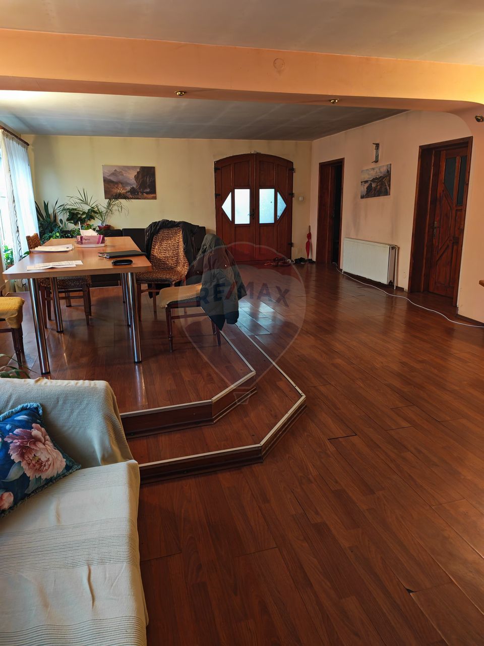 P+E+M cu 13 camere, Bariera Valcii in proximitatea Spitalului Regional