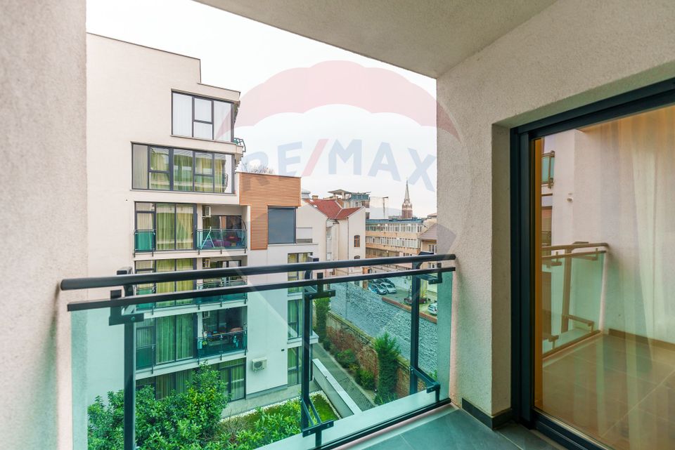 Apartament cu 2 camere Arad Plaza cu loc de parcare privat