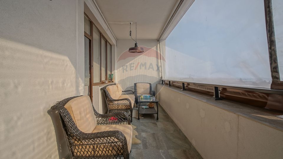 3 room Apartment for sale, Tractorul area