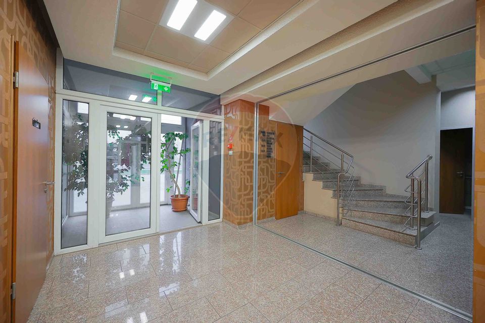 1,336sq.m Office Space for rent, Calea Clujului area