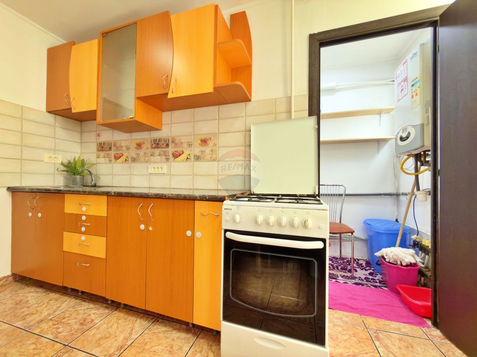 Apartament decomandat cu 2 camere de vânzare / Aurel Vlaicu - Arad