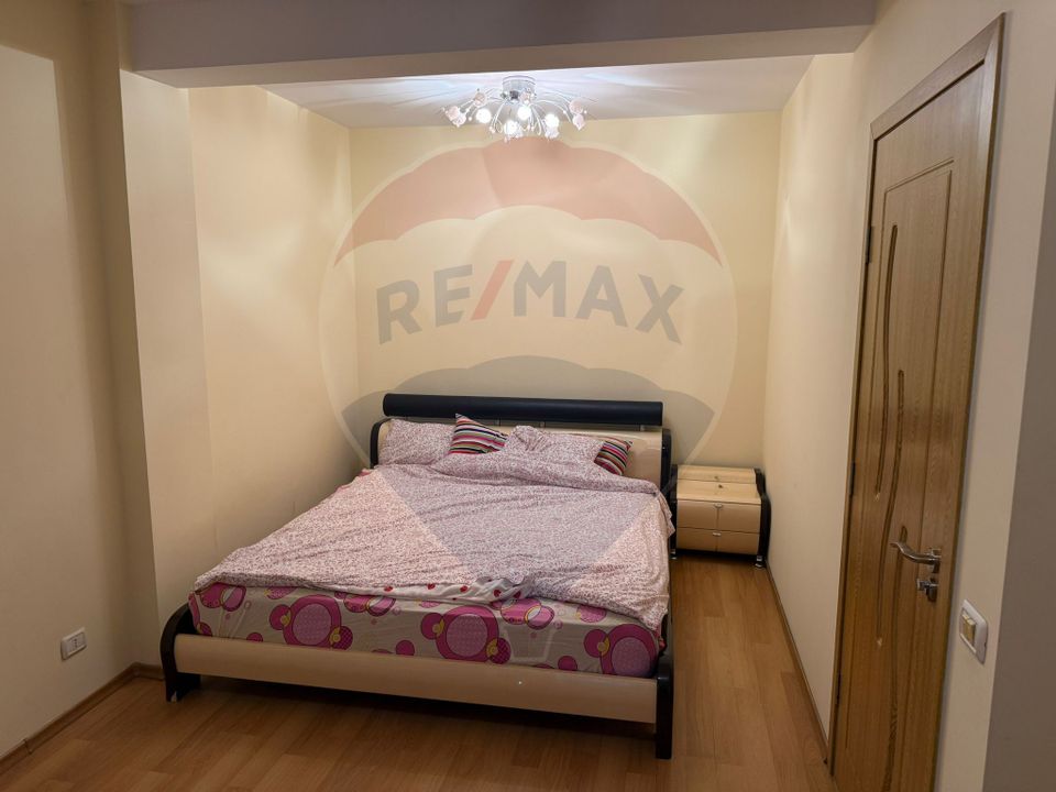 VANZARE Apartament cu 3 camere in zona Voluntari