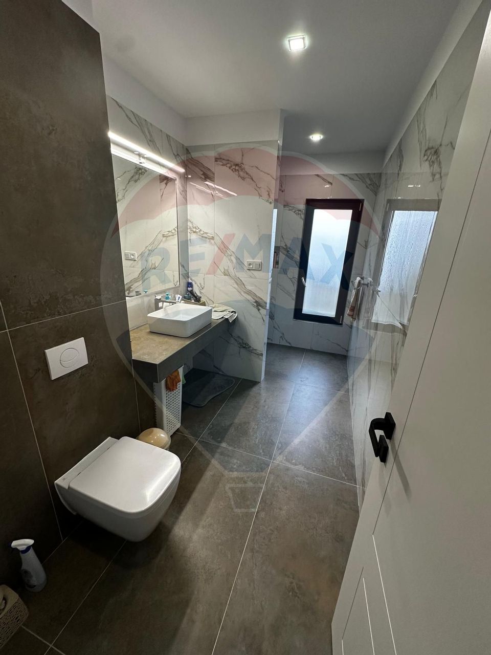 4 room House / Villa for sale