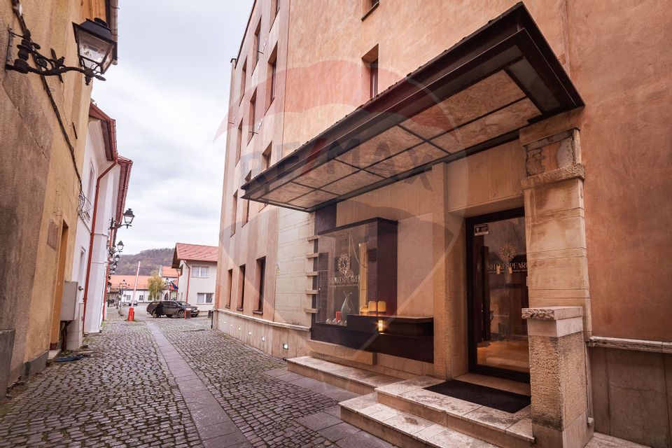 DE VANZARE PROPRIETATE UNICA ZONA ISTORIC HOTEL DIAFAN&RESTAURANT