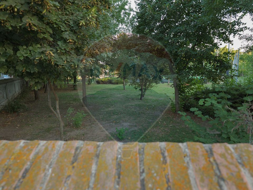 6 room House / Villa for sale