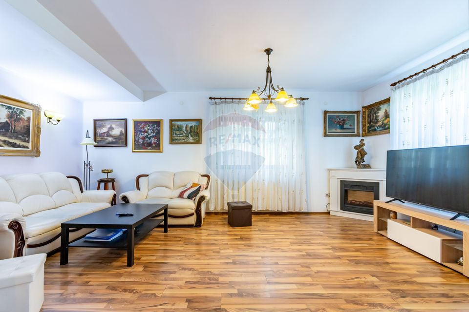 Casă / Vilă cu 5 camere de vânzare Popesti-Leordeni