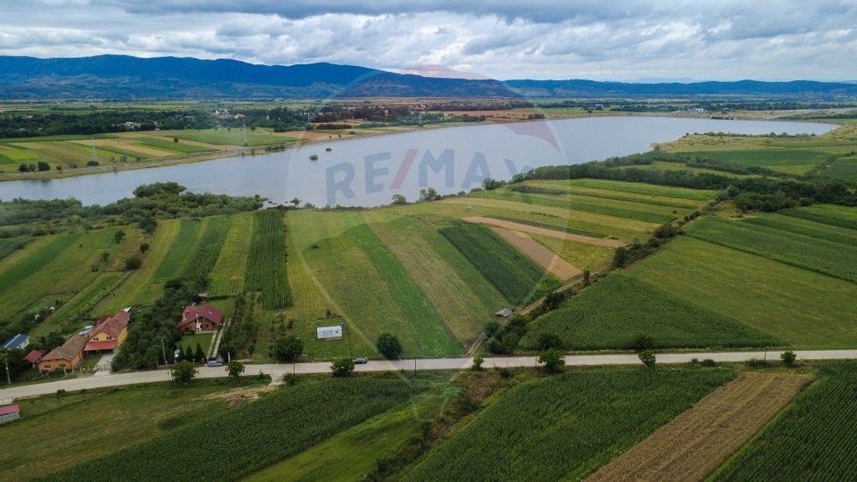 Land 3,380sqm Unciuc / Intrarea Unciuc