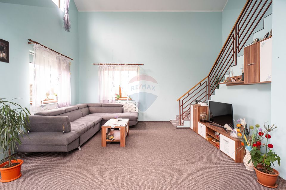 5 room House / Villa for sale