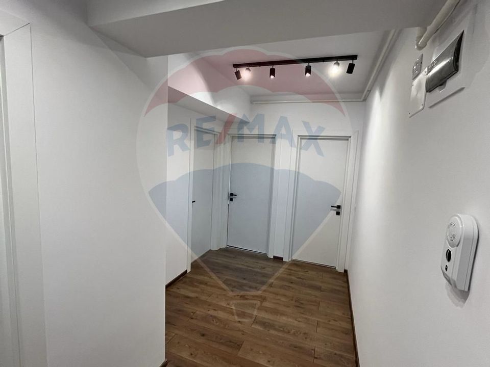 Apartament 3 camere in bloc nou de vanzare