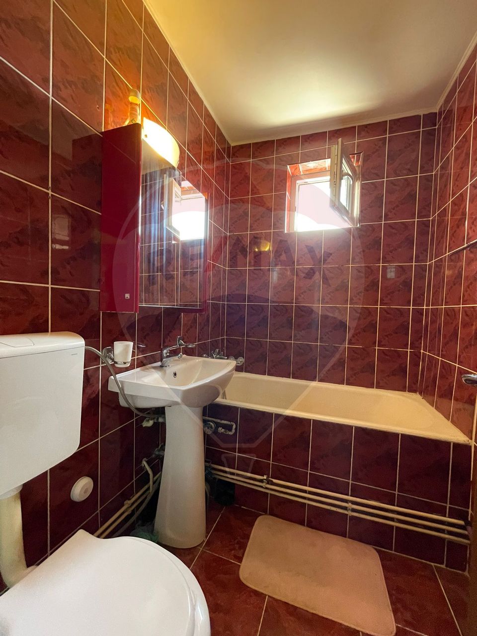 Apartament de închiriat pe Mihai Viteazu