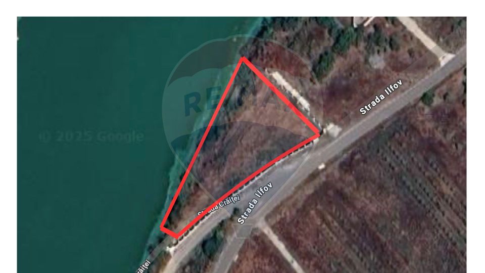 Teren intravilan de vanzare cu deschidere la lac, Branesti