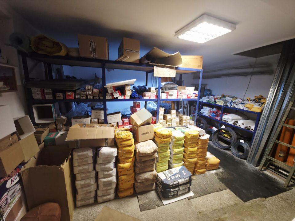 115sq.m Commercial Space for sale, Precista area