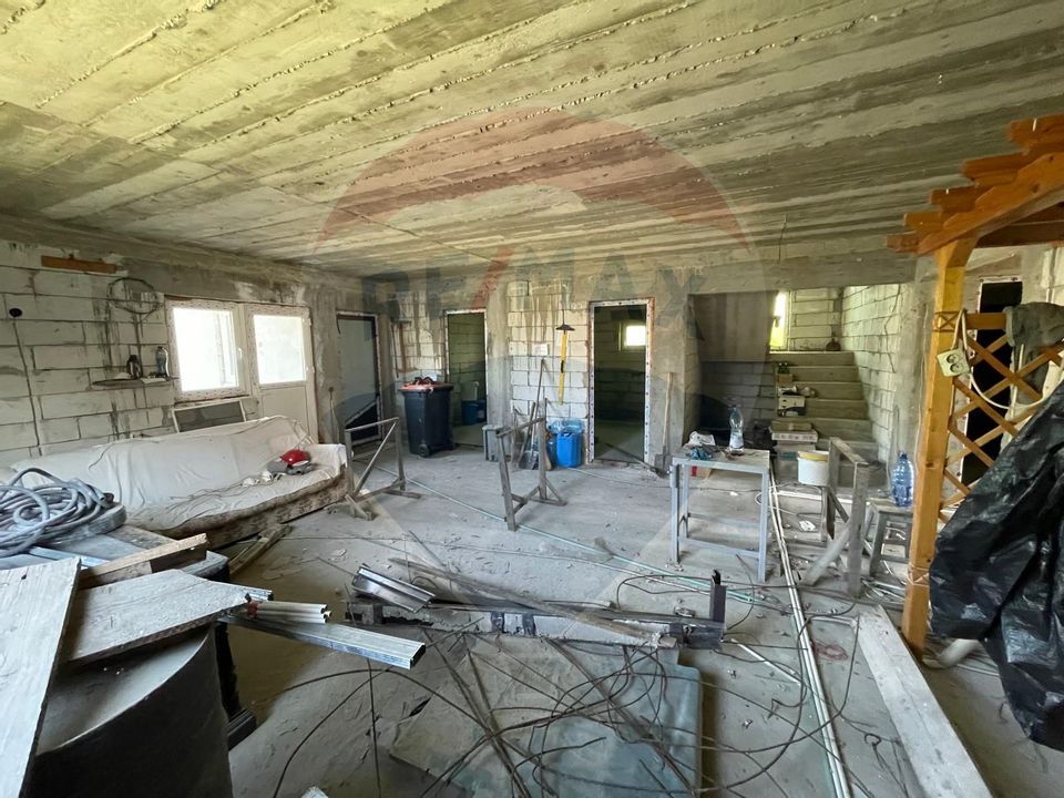 Casă P+1- Vasilați - 491 mp teren - posibiliate de extindere