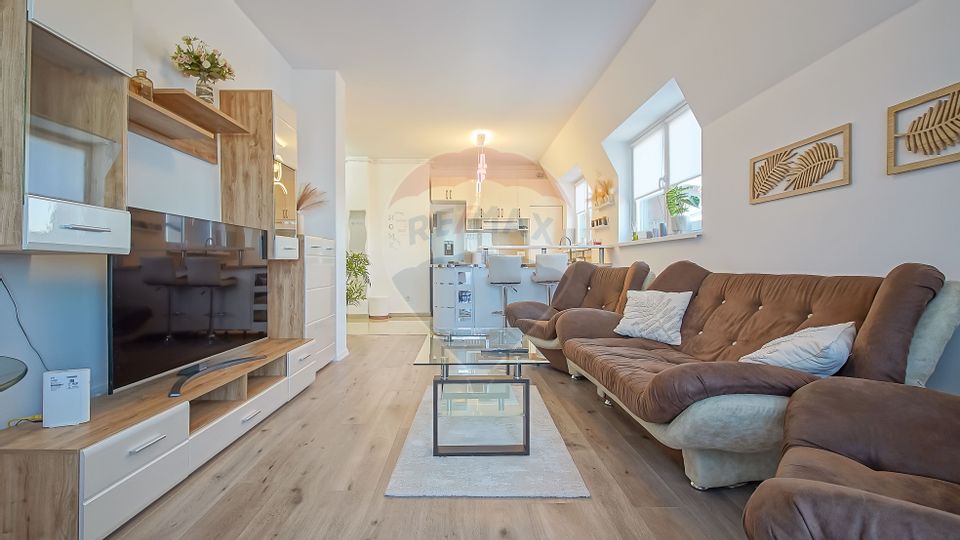 Apartament panoramic de închiriat în Râșnov– liniște, munți și apusuri