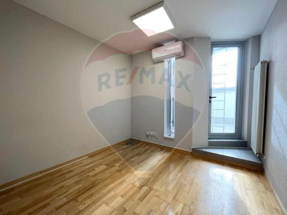 Clădire Corporate Premium de inchiriat, Calea Dumbravii