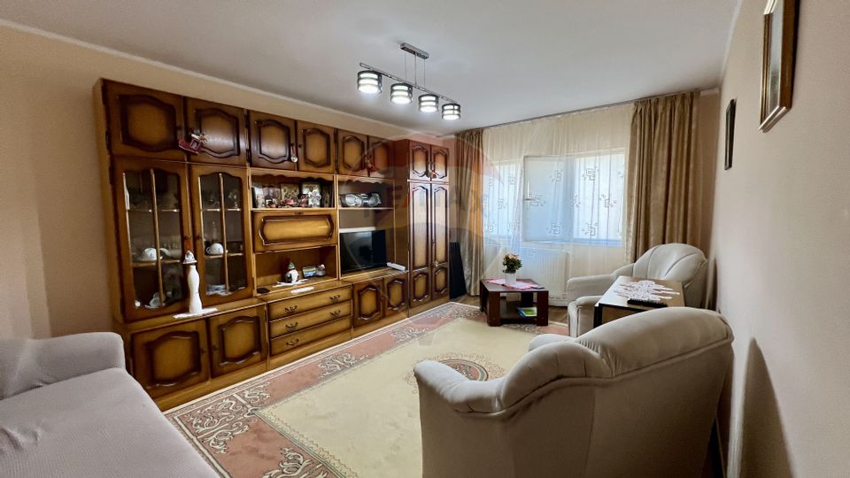 3 room Apartment for sale, Calarasi 4 area