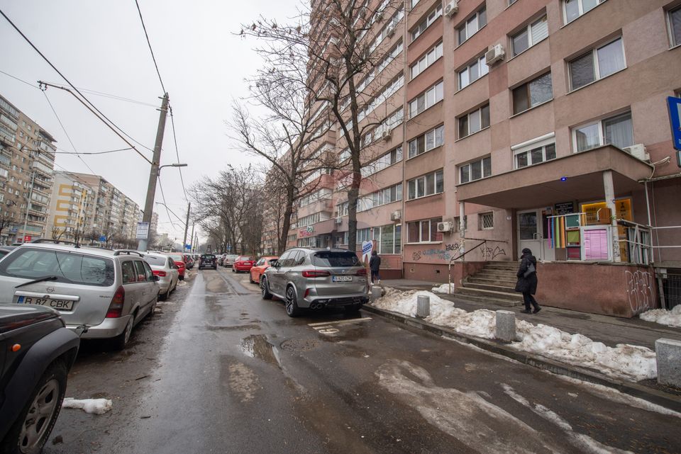 Garsoniera de vanzare Militari Iuliu Maniu Gorjului