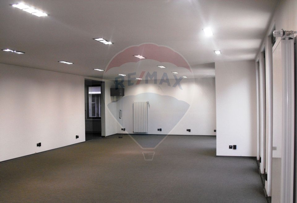 335sq.m Office Space for sale, Central area