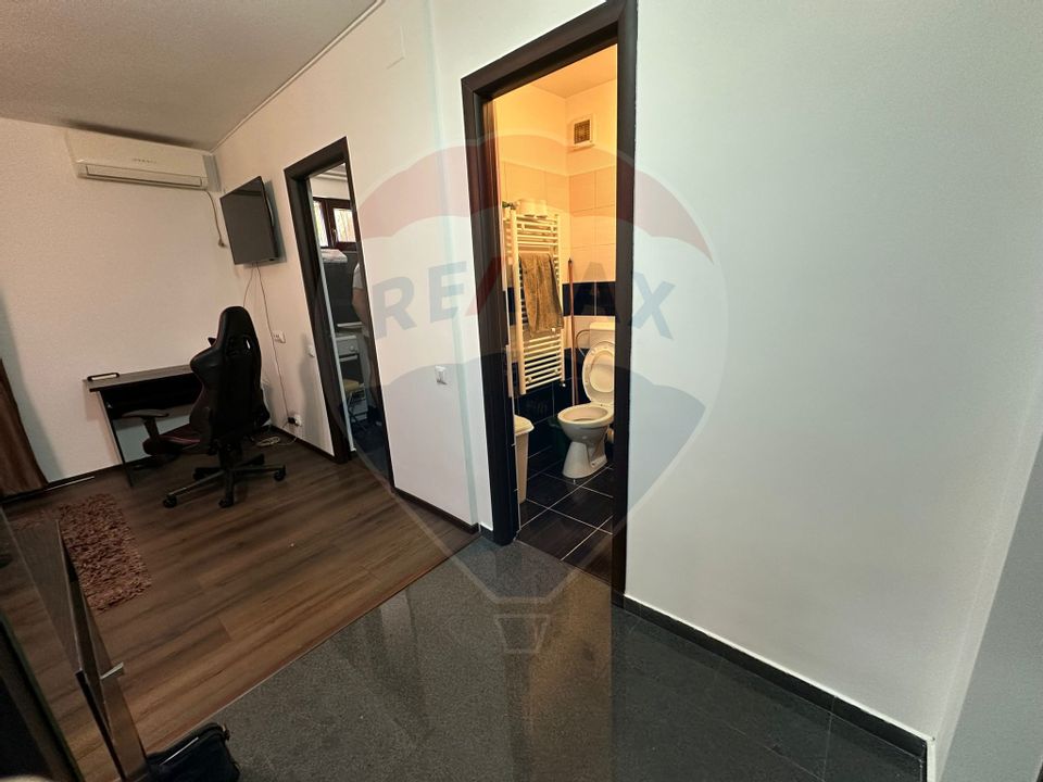 Garsoniera de inchiriat in Titan