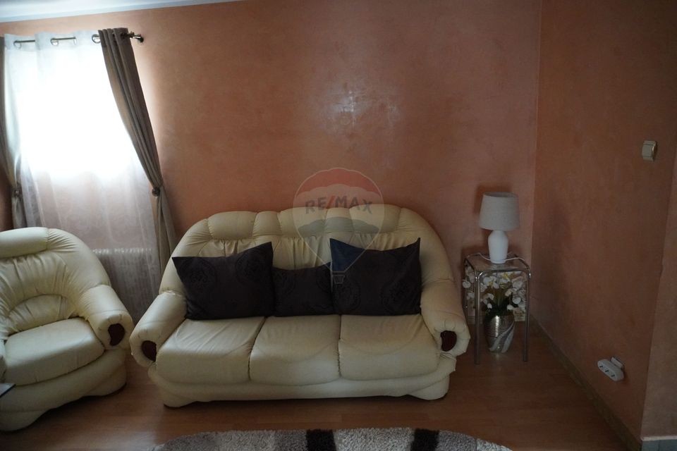 5 room House / Villa for sale