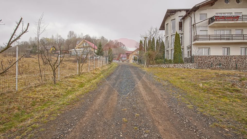 COMISION 0% | Teren intravilan 656mp | Cu utilități | Cartier privat