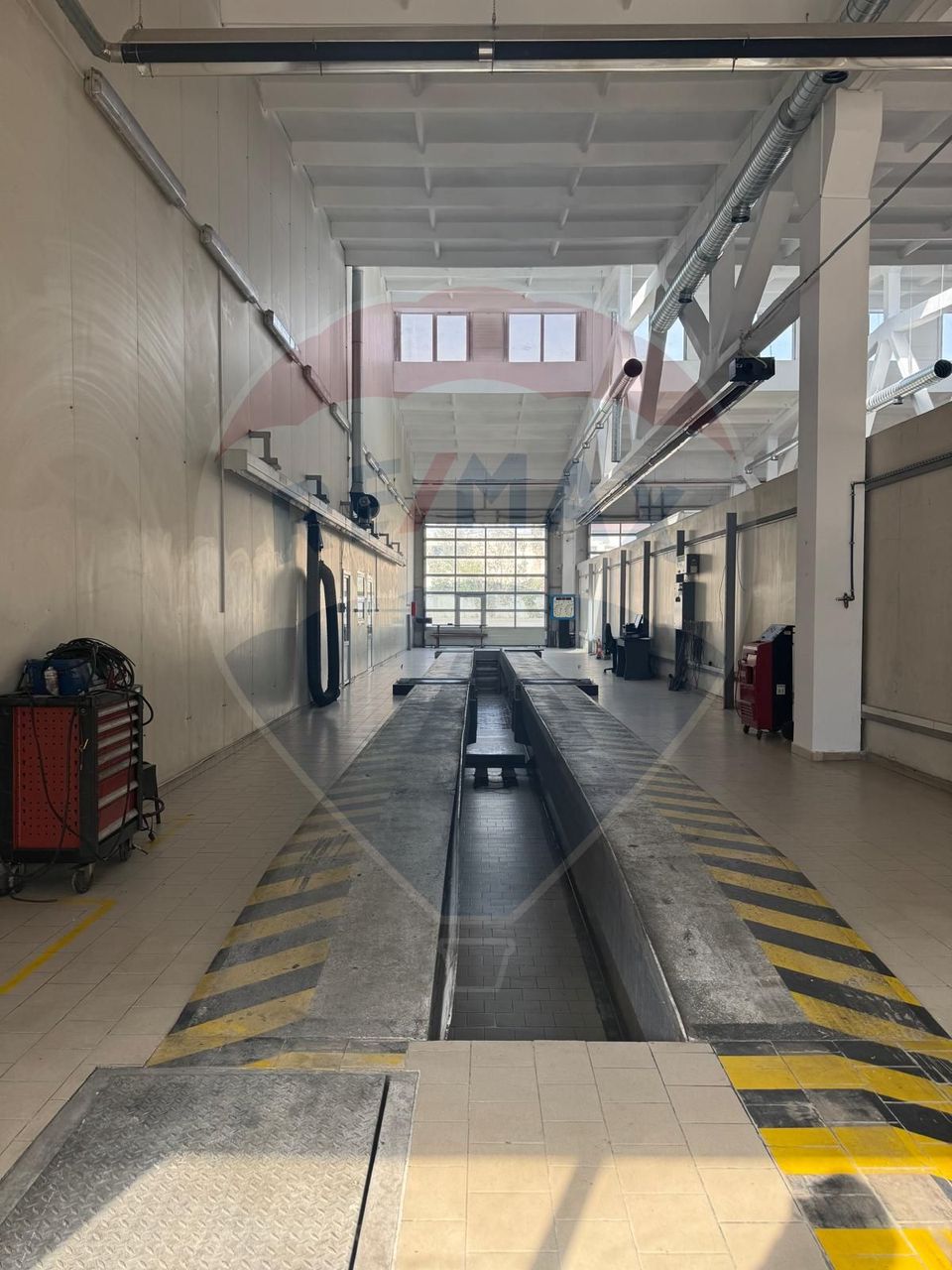 200sq.m Commercial Space for rent, Orasul de Jos area