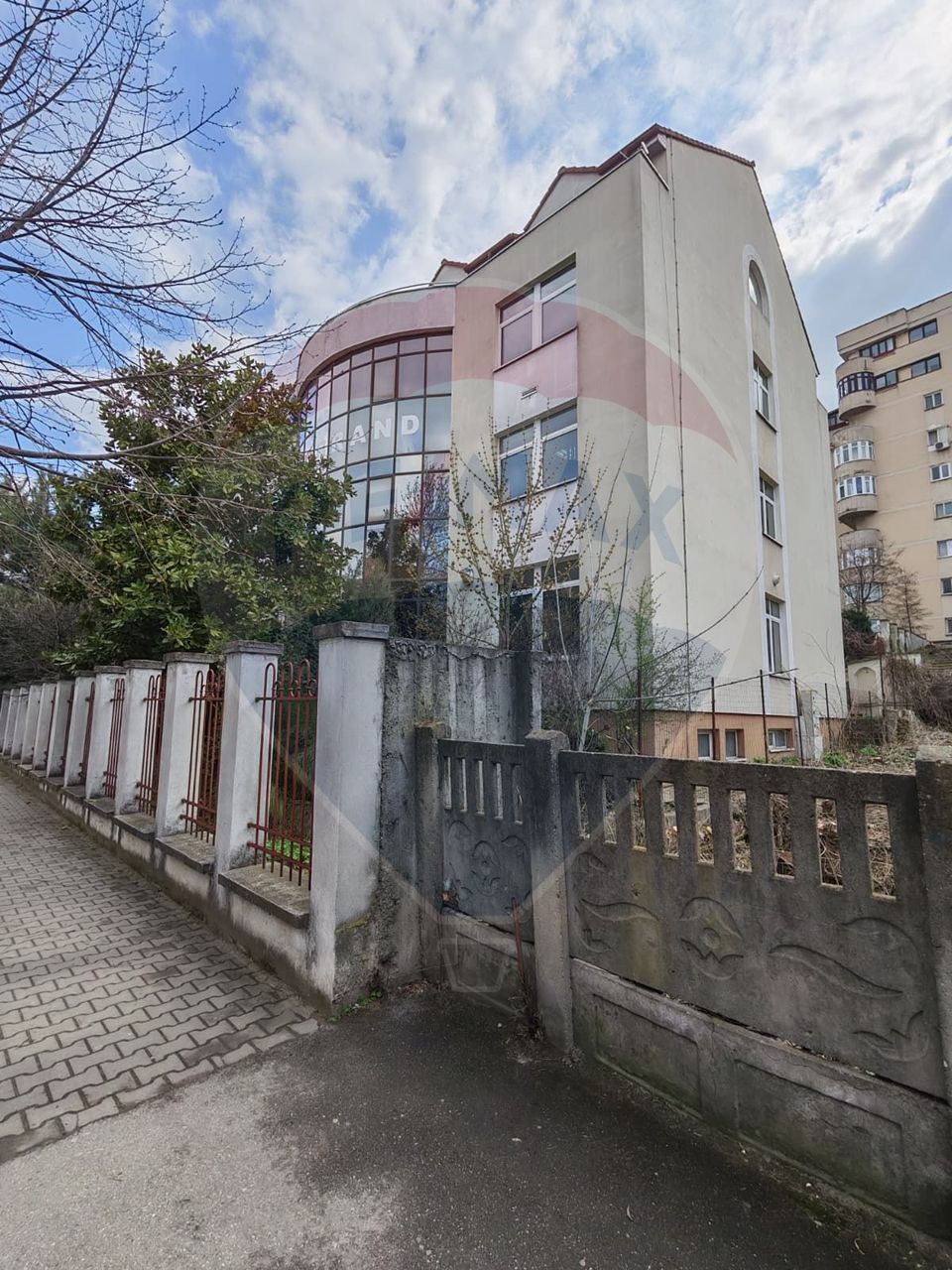 Cladire Birouri Stefan Cel Mare zona Ramada