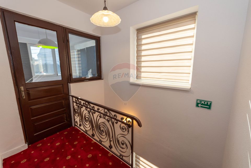 House / Villa with 3 rooms for rent Pargarilor Stefan cel Mare street