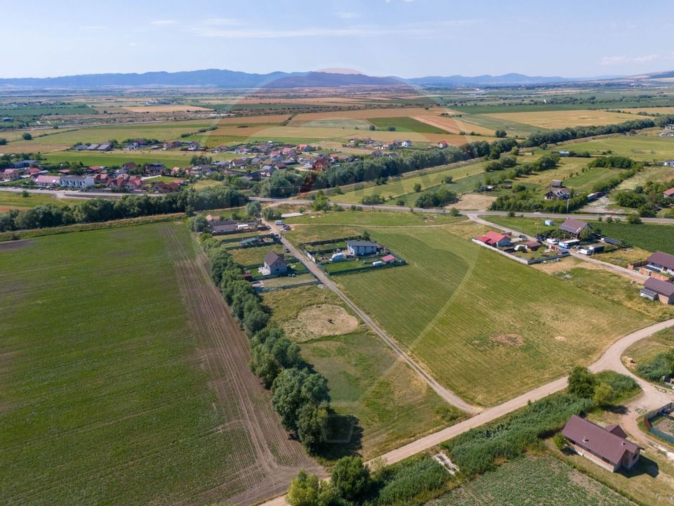 Land 597sqm Bod / Strada Garii